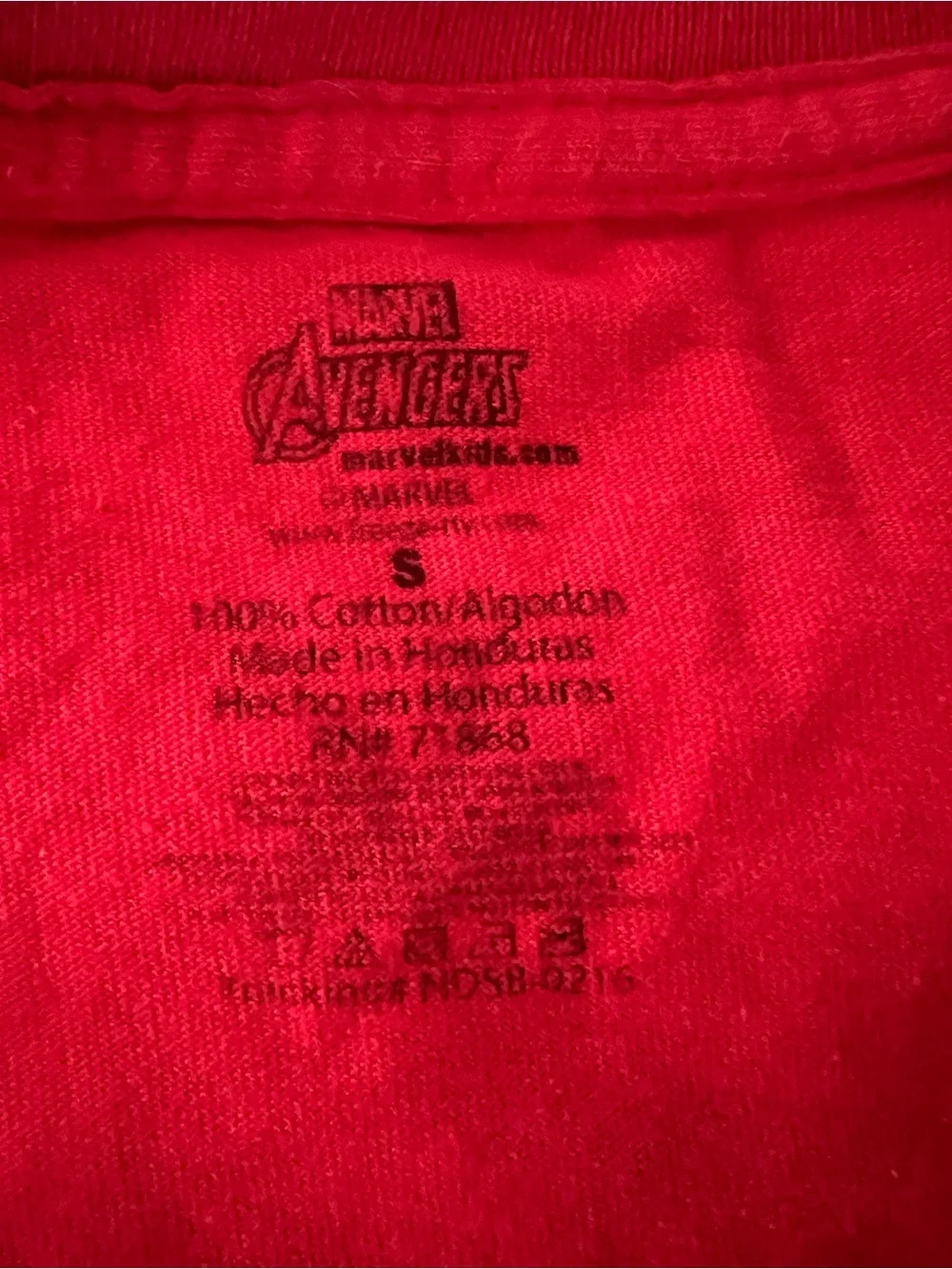 Marvel Avengers Red Graphic Kids Tee with Captain America Iron Man Thor Hulk - Picture 3 of 8